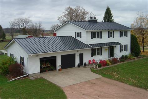 houses with charcoal metal roof